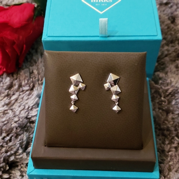 Birks Silver Cluster Drop Earrings - Picture 2 of 6